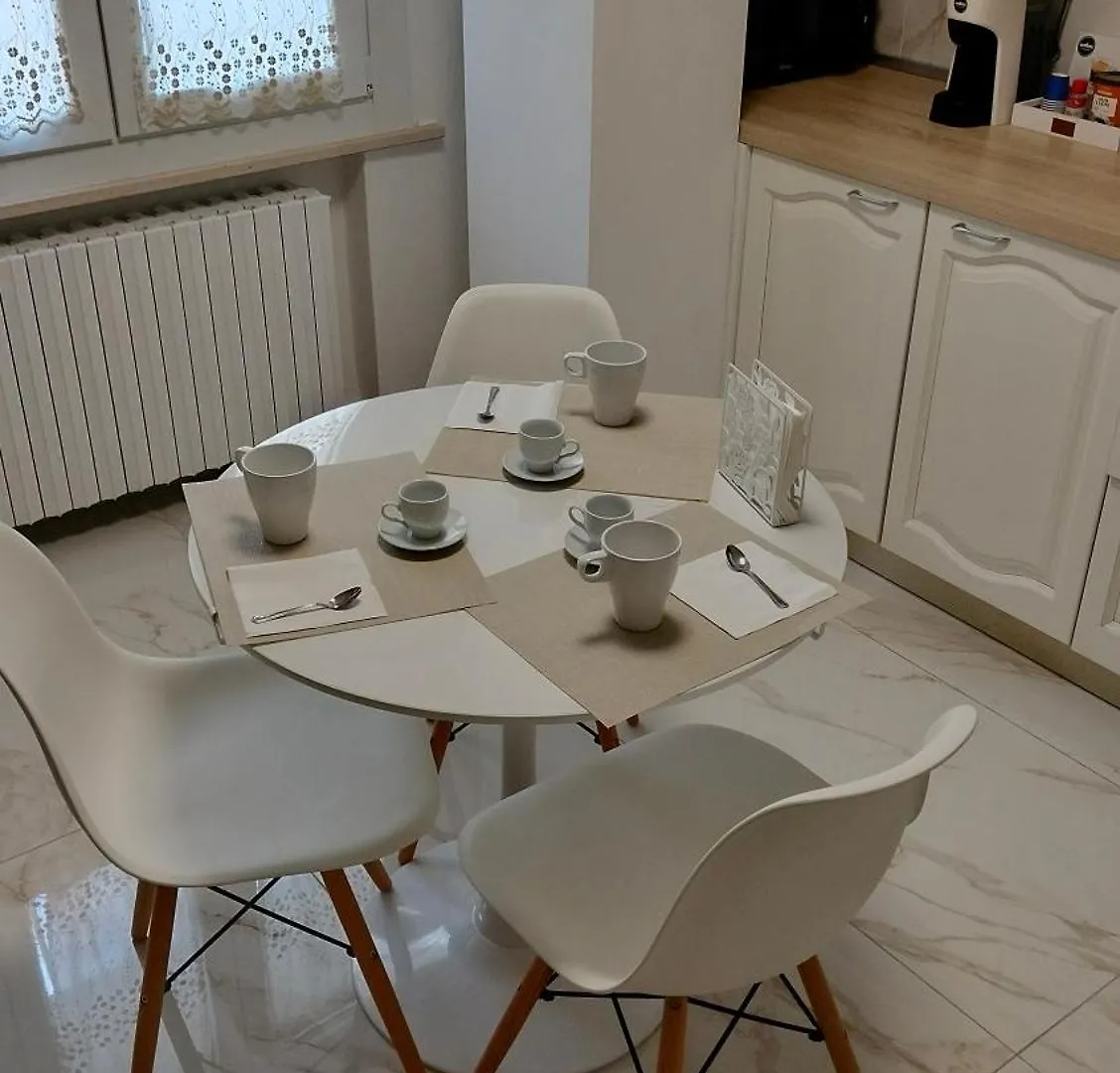 Cthomerimini, Appartamento Rimini Miramare 0*,